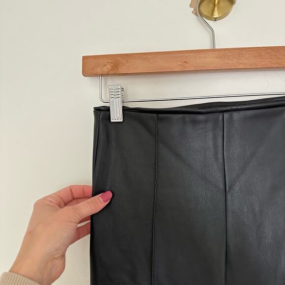 Zara Faux Leather High Rise Ankle Zip Graze Leggings Black S - Picture 5 of 11